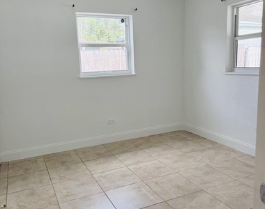 6250 Sw 39th Street - Photo Thumbnail 4