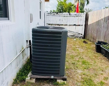 6250 Sw 39th Street - Photo Thumbnail 13