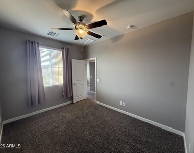 1255 N Arizona Avenue - Photo Thumbnail 20