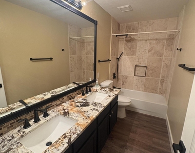 2342 E Flint Street - Photo Thumbnail 15