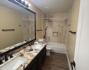2342 E Flint Street - Photo Thumbnail 14