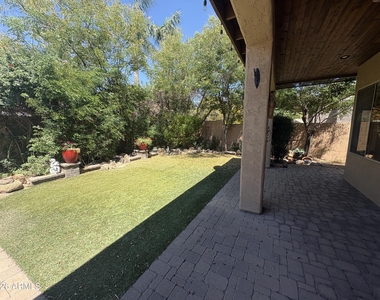 2342 E Flint Street - Photo Thumbnail 30