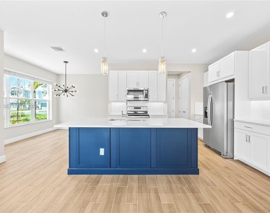 3542 Nw Solange Court - Photo Thumbnail 5
