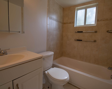 1727 Liberty Street - Photo Thumbnail 8