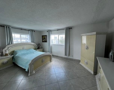 1001 Ne 14th Avenue - Photo Thumbnail 32