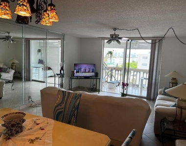 1001 Ne 14th Avenue - Photo Thumbnail 38
