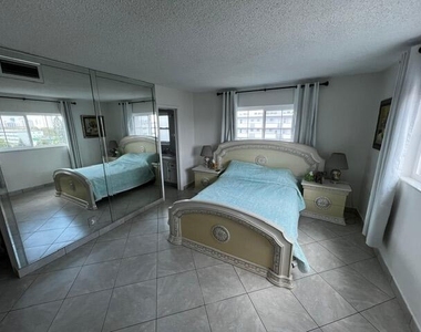 1001 Ne 14th Avenue - Photo Thumbnail 31