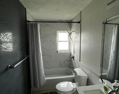 1001 Ne 14th Avenue - Photo Thumbnail 26