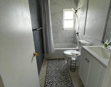 1001 Ne 14th Avenue - Photo Thumbnail 20