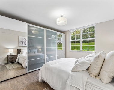 11770 St Andrews Place - Photo Thumbnail 47