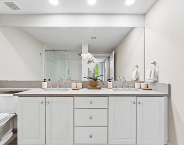 11770 St Andrews Place - Photo Thumbnail 49