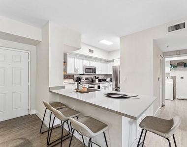 11770 St Andrews Place - Photo Thumbnail 2