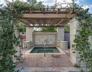 11770 St Andrews Place - Photo Thumbnail 15