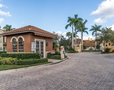 11770 St Andrews Place - Photo Thumbnail 21