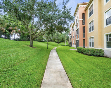 11770 St Andrews Place - Photo Thumbnail 23