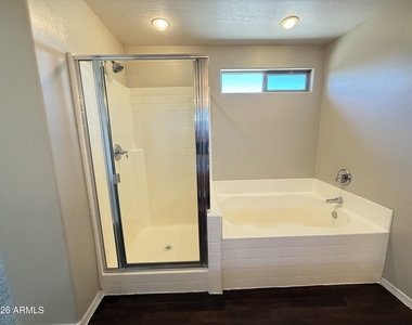 2208 N 93rd Lane - Photo Thumbnail 34