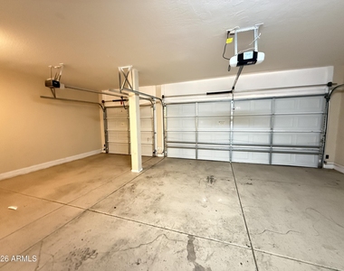 2208 N 93rd Lane - Photo Thumbnail 19