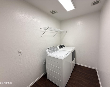 2208 N 93rd Lane - Photo Thumbnail 21
