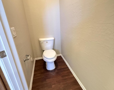2208 N 93rd Lane - Photo Thumbnail 46