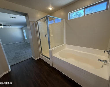 2208 N 93rd Lane - Photo Thumbnail 43