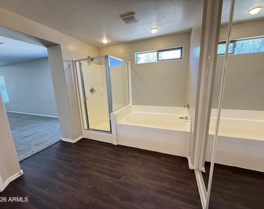2208 N 93rd Lane - Photo Thumbnail 42