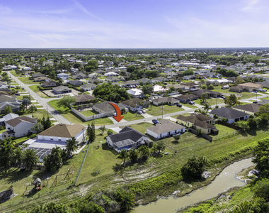 601 Sw Icon Avenue - Photo Thumbnail 24