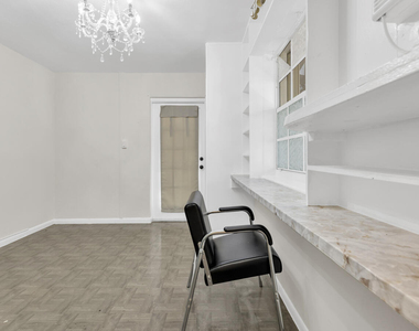 261 Ne 42nd Street - Photo Thumbnail 19