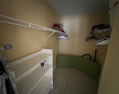 1009 Green Pine Boulevard - Photo Thumbnail 20