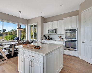 11615 Paradise Cove Lane - Photo Thumbnail 17