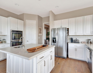 11615 Paradise Cove Lane - Photo Thumbnail 18