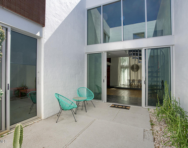 3261 E Camelback Road - Photo Thumbnail 1