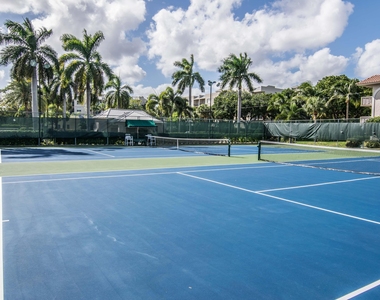 4 Royal Palm Way - Photo Thumbnail 29