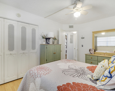 308 Golfview Road - Photo Thumbnail 13