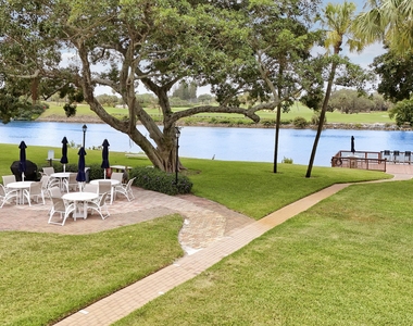 308 Golfview Road - Photo Thumbnail 17