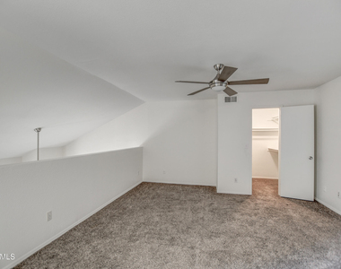 4850 E Desert Cove Avenue - Photo Thumbnail 44