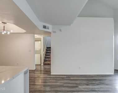 4850 E Desert Cove Avenue - Photo Thumbnail 5
