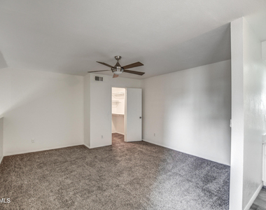 4850 E Desert Cove Avenue - Photo Thumbnail 39