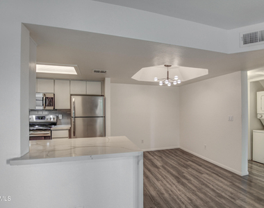 4850 E Desert Cove Avenue - Photo Thumbnail 10
