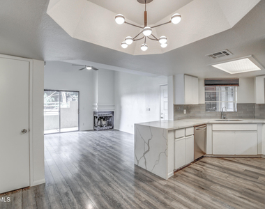 4850 E Desert Cove Avenue - Photo Thumbnail 19