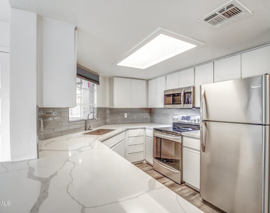 4850 E Desert Cove Avenue - Photo Thumbnail 13