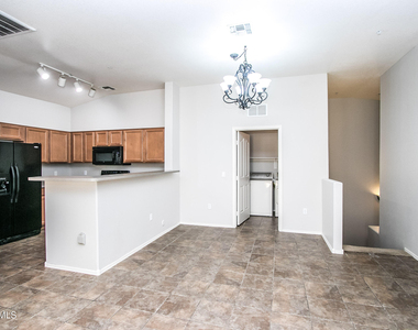 2401 E Rio Salado Parkway - Photo Thumbnail 6