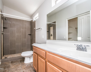 2401 E Rio Salado Parkway - Photo Thumbnail 16