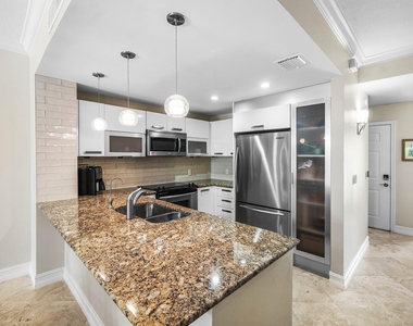 3604 S Ocean Boulevard - Photo Thumbnail 6