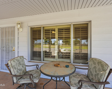 10747 W Hope Drive - Photo Thumbnail 22