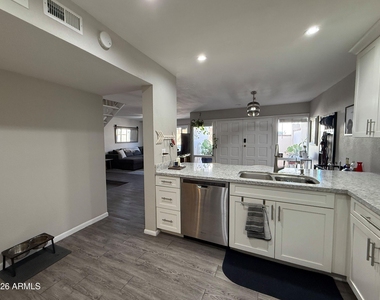 7920 E Arlington Road - Photo Thumbnail 7