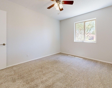 2534 S Grandview Avenue - Photo Thumbnail 21