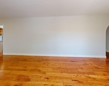 2534 S Grandview Avenue - Photo Thumbnail 15