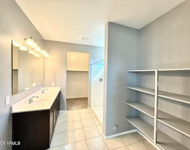 30927 W Indianola Avenue - Photo Thumbnail 18