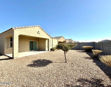 30927 W Indianola Avenue - Photo Thumbnail 26