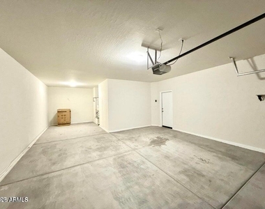 30927 W Indianola Avenue - Photo Thumbnail 22